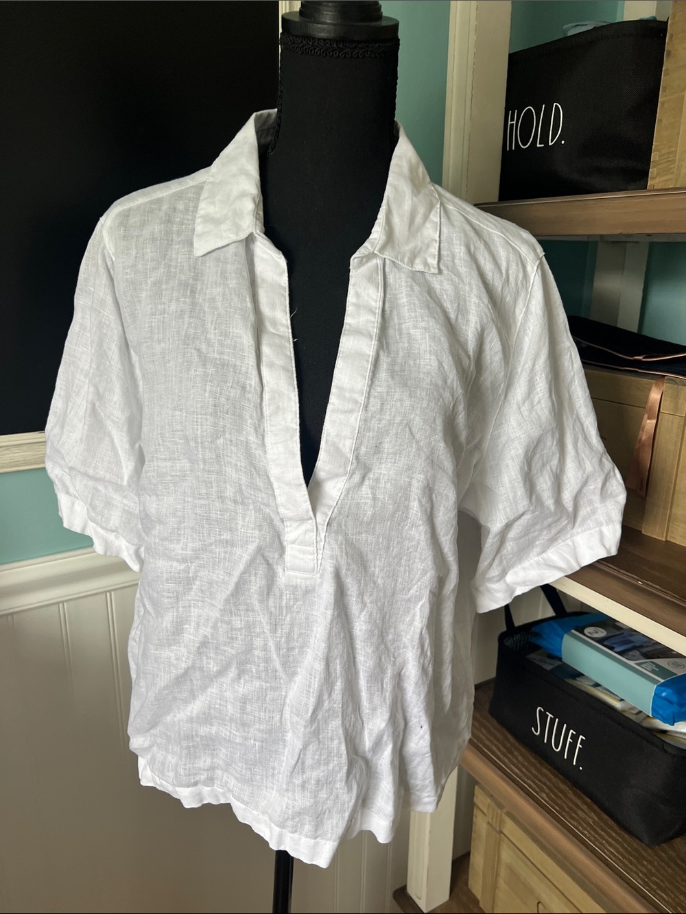 White Linen Short-Sleeve women's Shirt